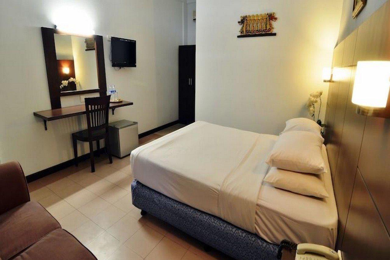 Rosani Hotel Kuta Lombok Exterior foto