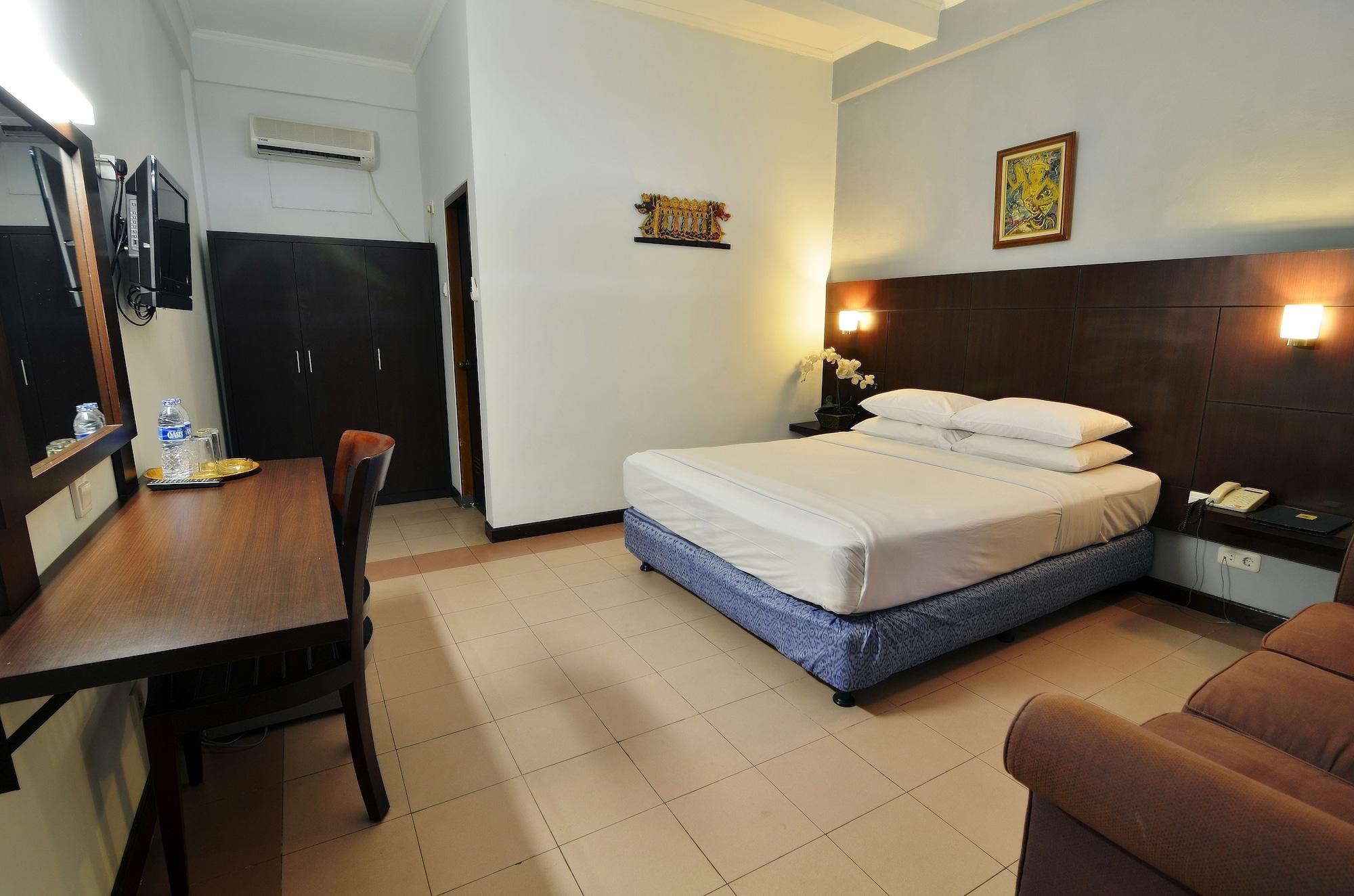 Rosani Hotel Kuta Lombok Exterior foto