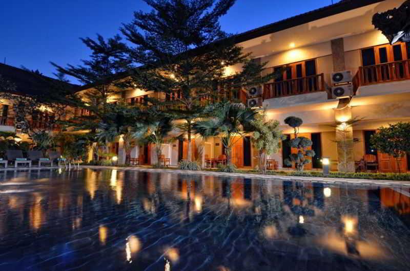 Rosani Hotel Kuta Lombok Exterior foto