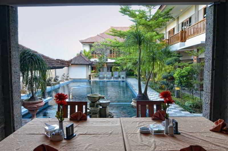 Rosani Hotel Kuta Lombok Exterior foto